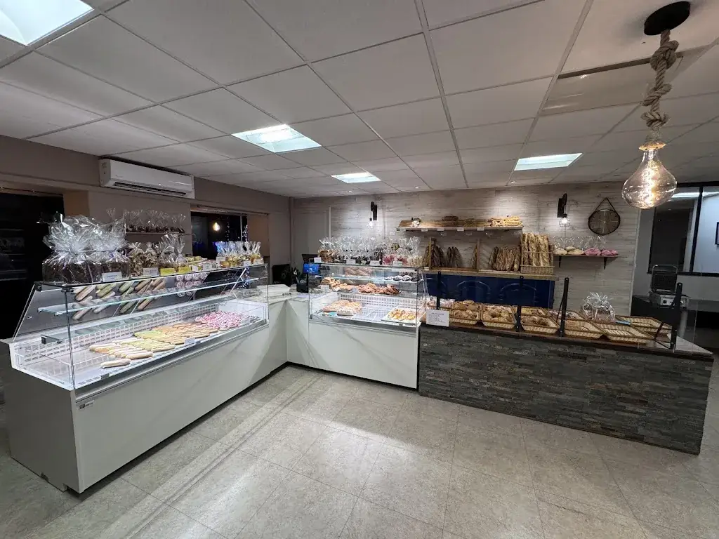 Maison Parise Piennes Restaurant in Piennes