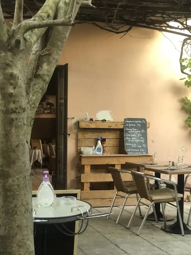 marius dumitriu_Le Pissalat_Châteauneuf-Grasse_review