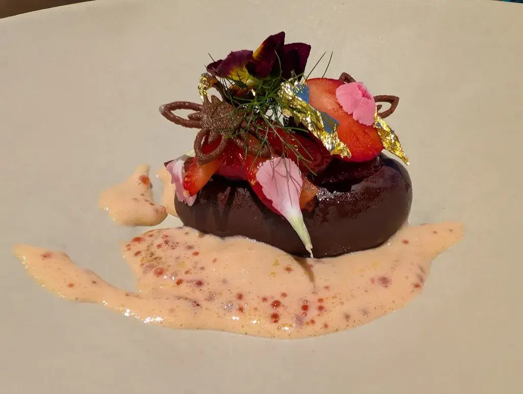 Rob Bauman_Restaurant La Mère Germaine_Châteauneuf-du-Pape_review