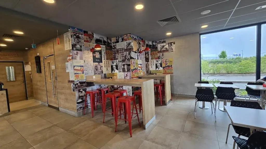 KFC Strasbourg Vendenheim_Mundolsheim_slider_image_3
