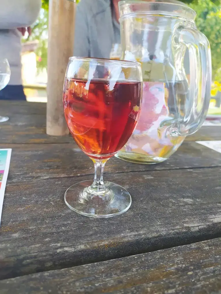 Rebecca R_La Voisinée_Ronno_review