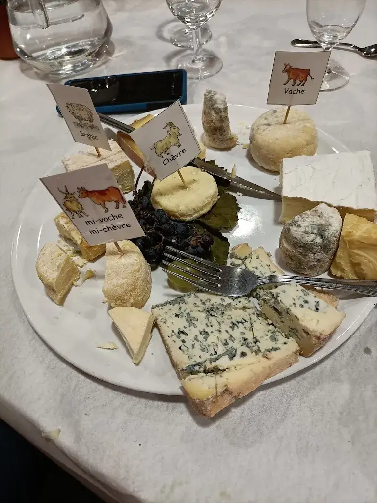 La Voisinée_Ronno_slider_image_2