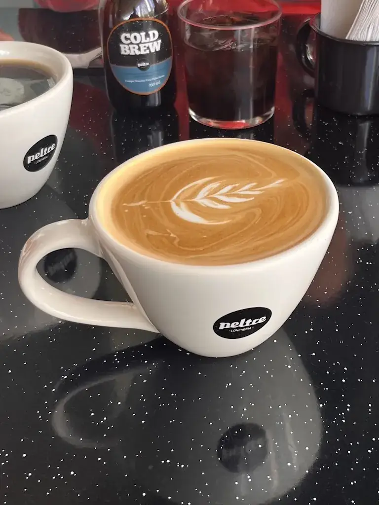 Adam Jesser Cruz-Cuevas_Peltre_Mexico_review