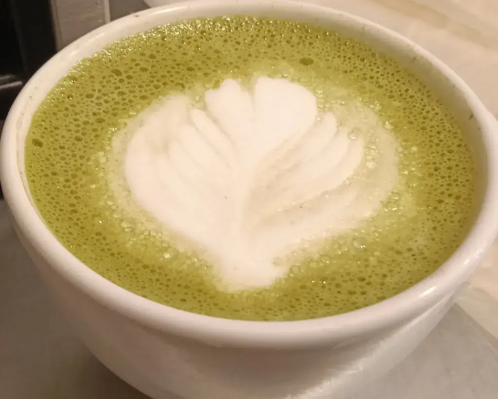 jair alvarez_Peltre Lonchería (Tecamachalco)_Mexico_review