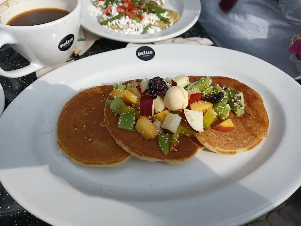 Menu_Peltre Lonchería (Pedregal)_Mexico_image_6