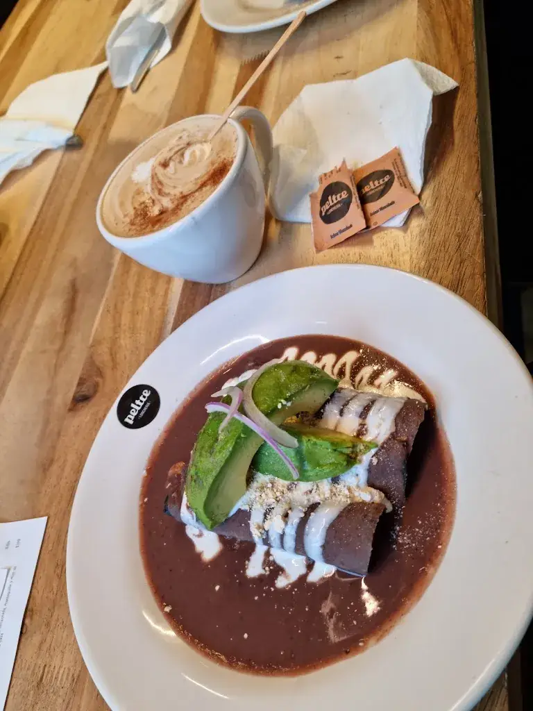 Menu_Peltre Lonchería (Pedregal)_Mexico_image_8