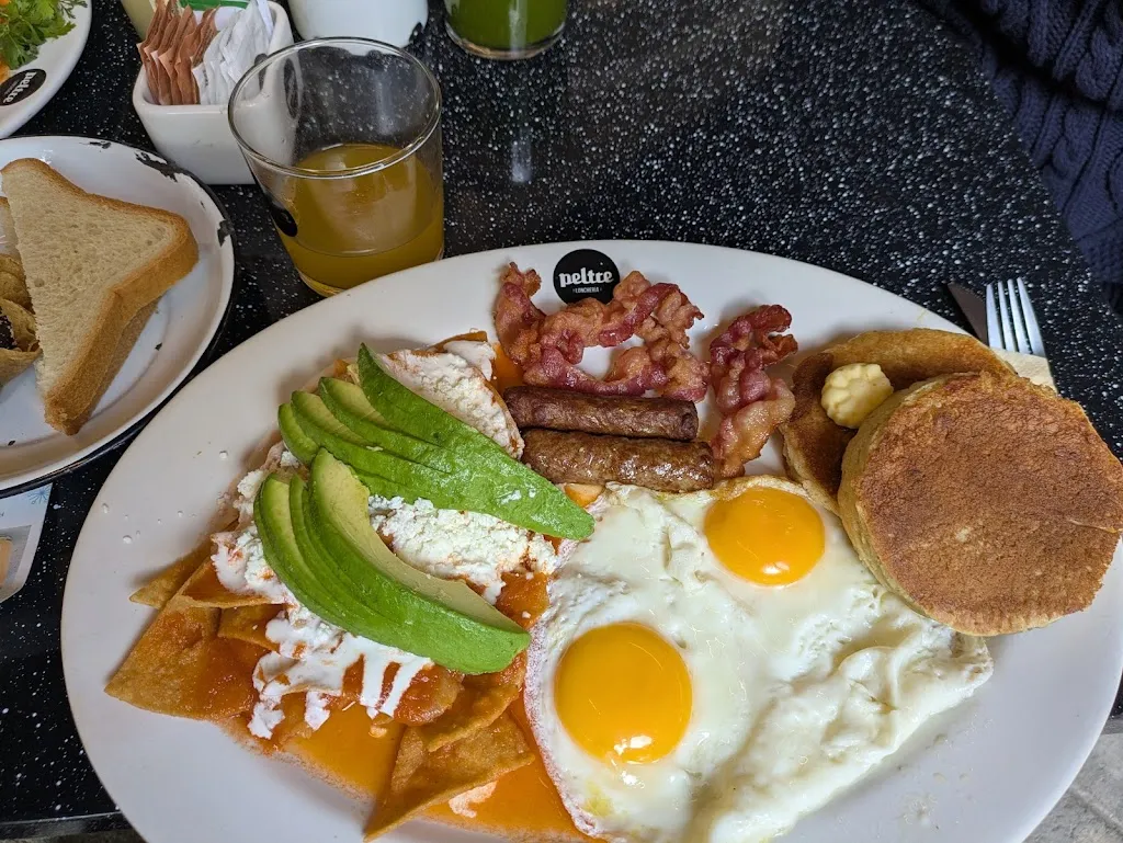 Kai Cooper_Peltre Lonchería (Coyoacán)_Mexico_review