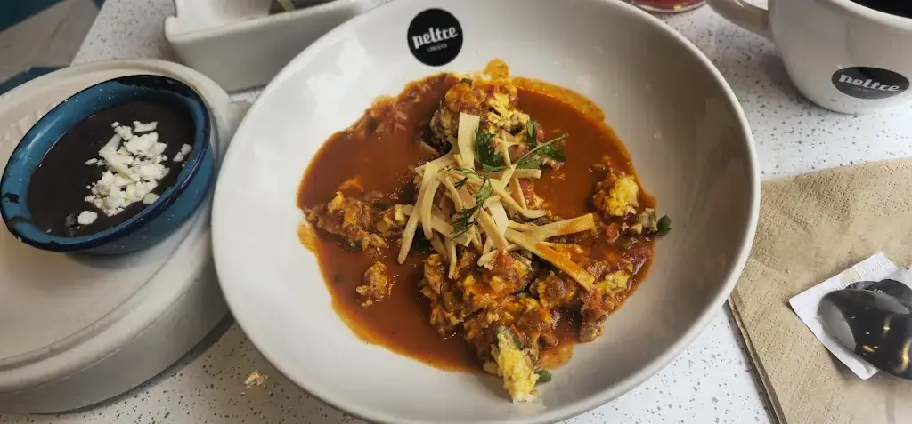 Peltre Lonchería _Mexico_slider_image_3