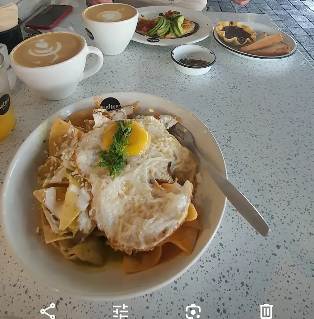 Peltre Lonchería (Narvarte)_Mexico_slider_image_2