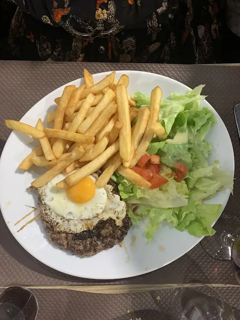 Menu_Brasserie Le Charly's, restaurant Chasse sur Rhône, bar_Chasse-sur-Rhône_image_7