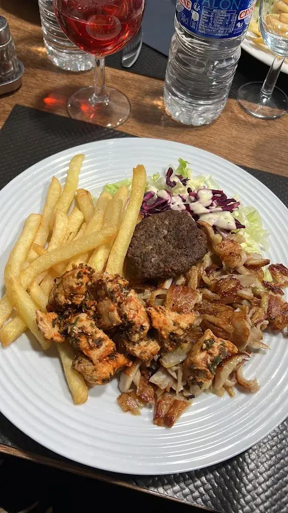 Esin Karahan_Opale_Neufchâteau_review