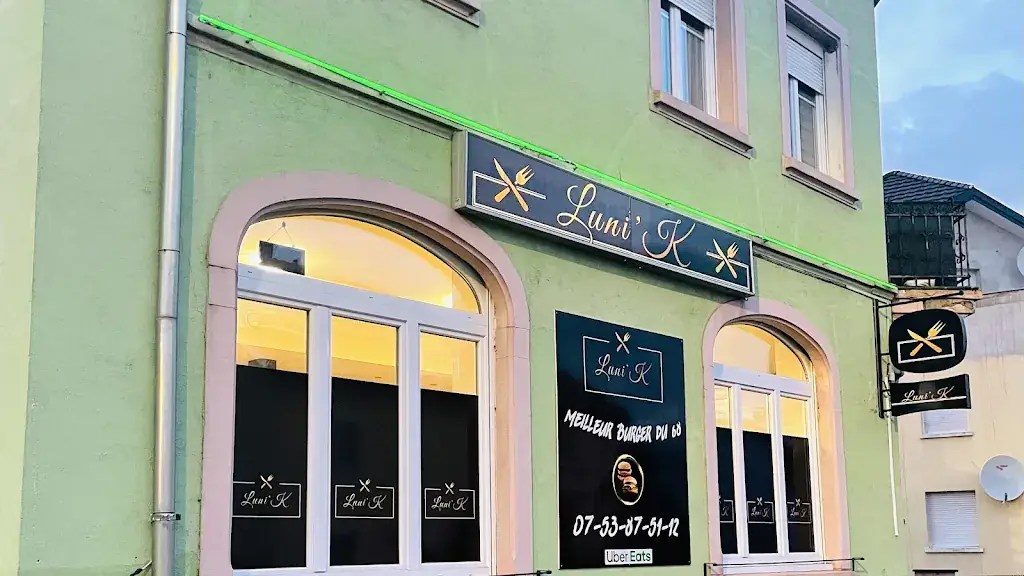 LuniK Burger_Pfastatt_slider_image_1