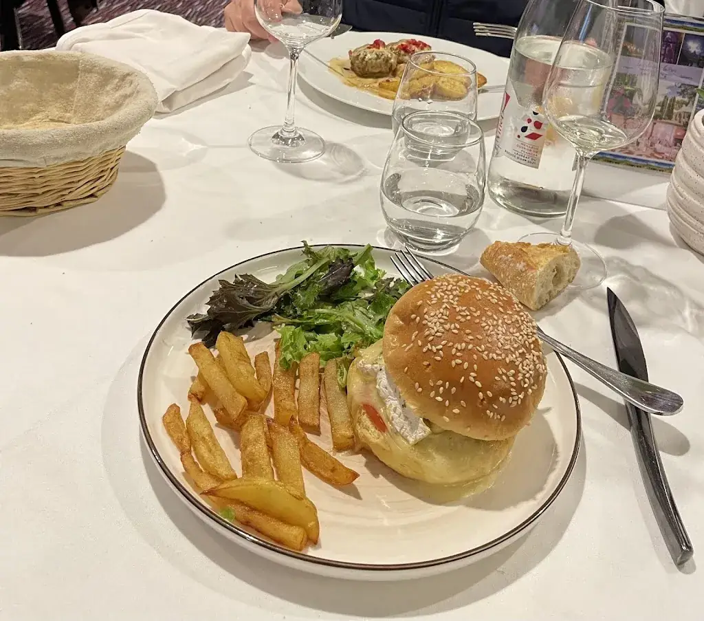 Auberge du Cygne de la Croix_Nogent-sur-Seine_slider_image_3