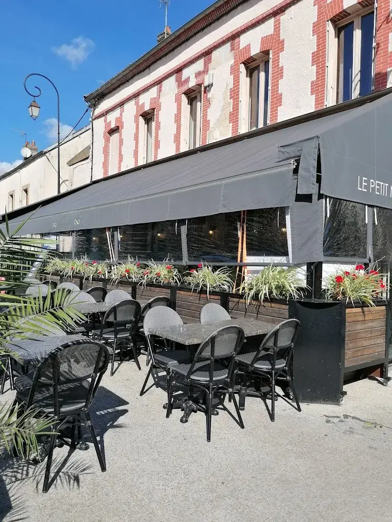 Brasserie De Nogent restaurant in Nogent-sur-Seine