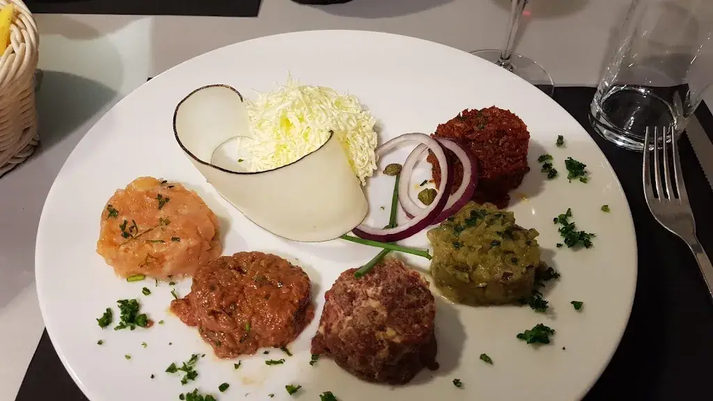 Café-Restaurant Le Plaisance restaurant in Riaz