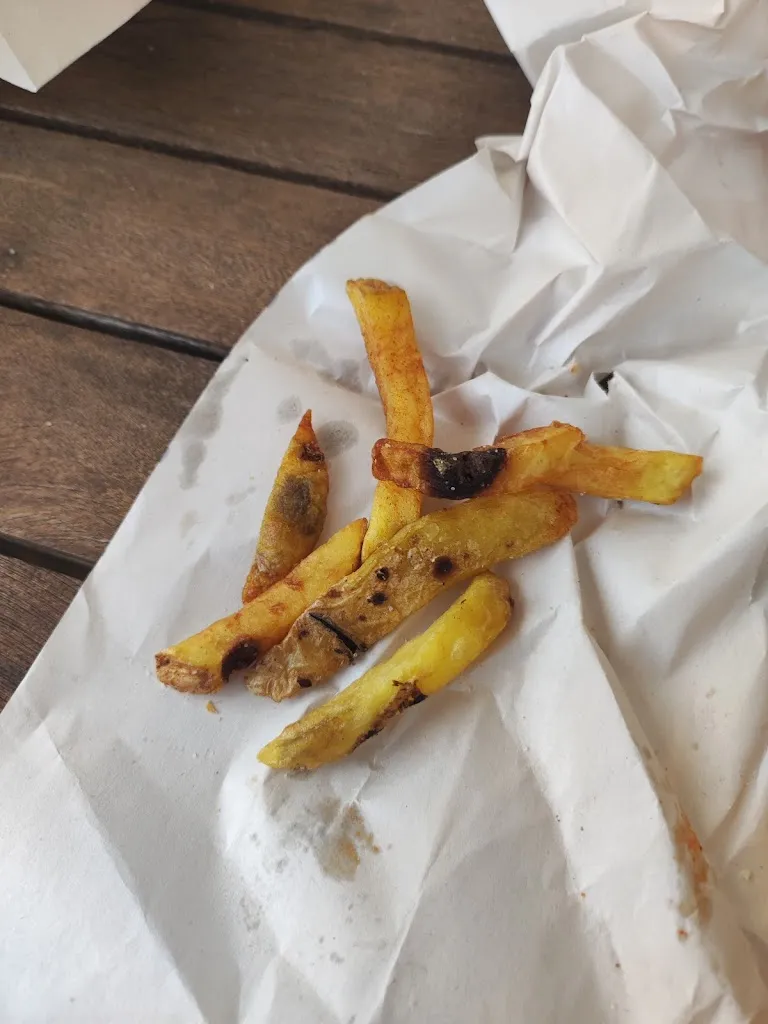 manon guillaume_O'Vintage_Pouru-Saint-Remy_recensione