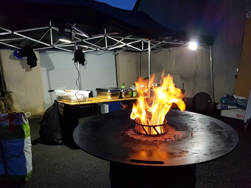 GRILL GARDEN "LE BAR A BIERES ET BURGERS" ristorante a Pontfaverger-Moronvilliers