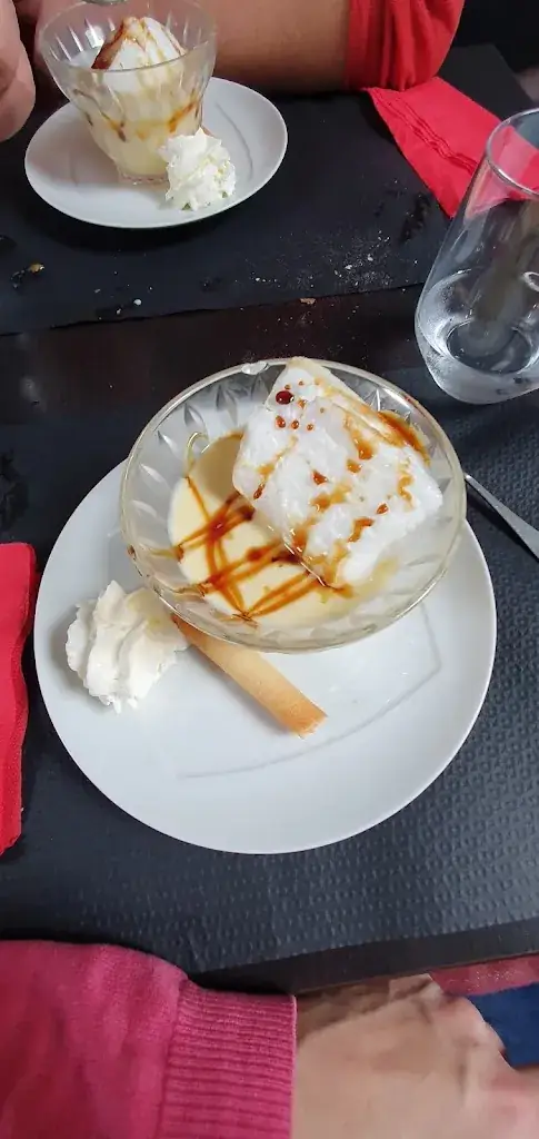 Virginie Labadie_Bistrot De La Place Pouxeux_Pouxeux_review