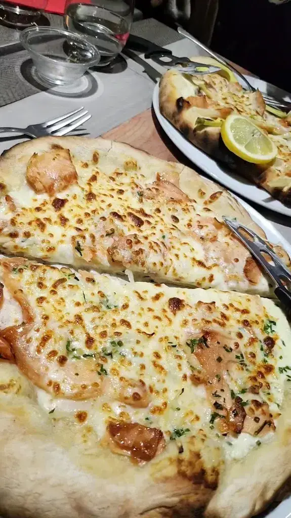 Pizzeria L'Osiris_Pouxeux_slider_image_2