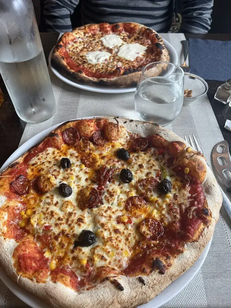 Pizzeria L'Osiris_Pouxeux_slider_image_3