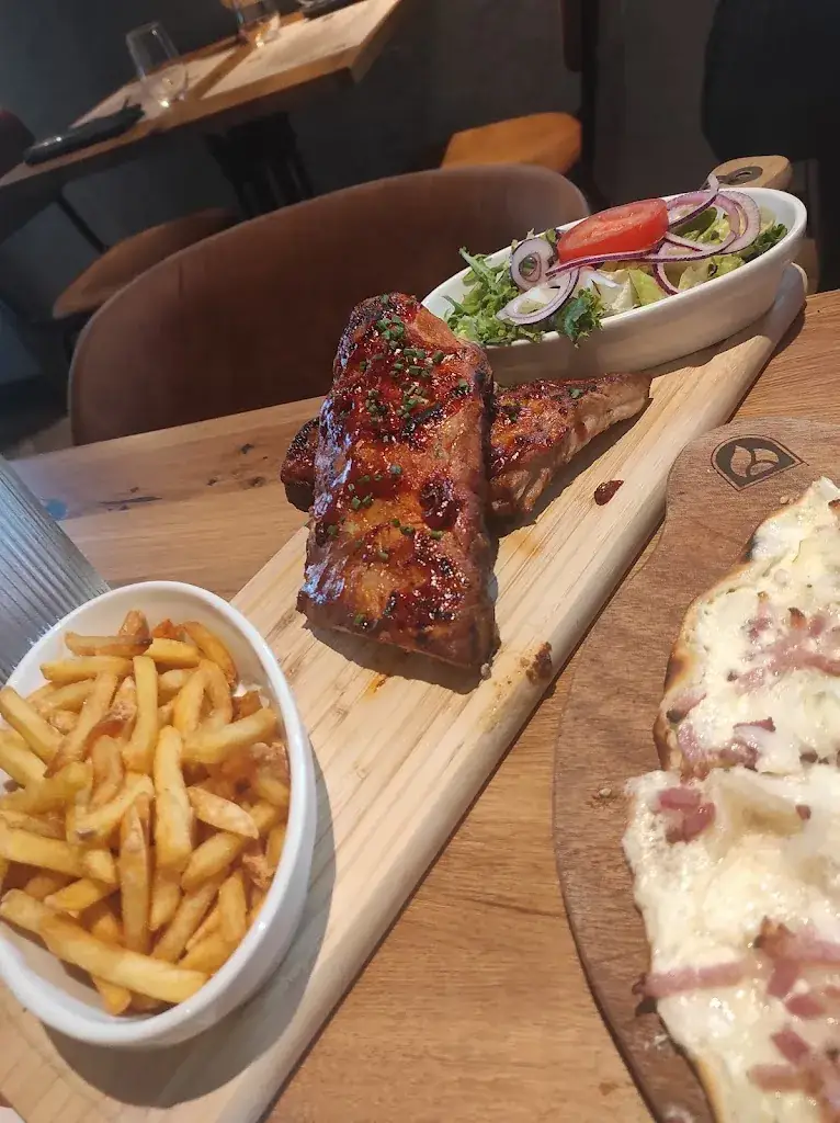 Bistro Maitre Pierre_Sarrebourg_slider_image_2