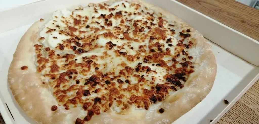 Distributeur automatique de pizza_Rémilly_slider_image_2