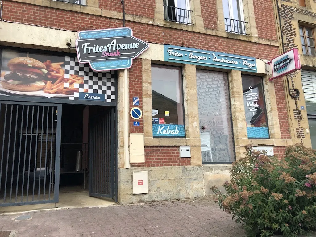 Muriel Filée_Frites Avenue Snack_Renwez_review