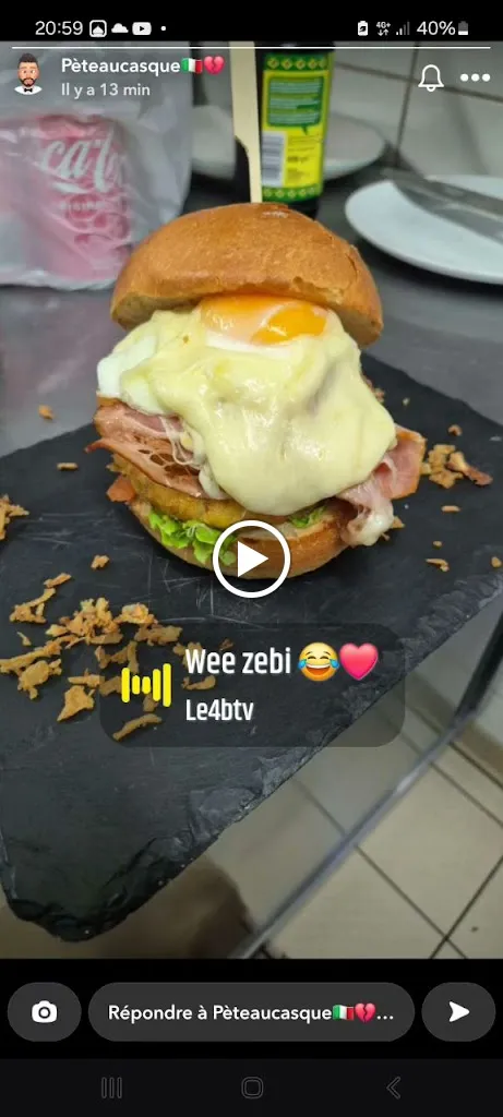 Frites Avenue Snack_Renwez_slider_image_3