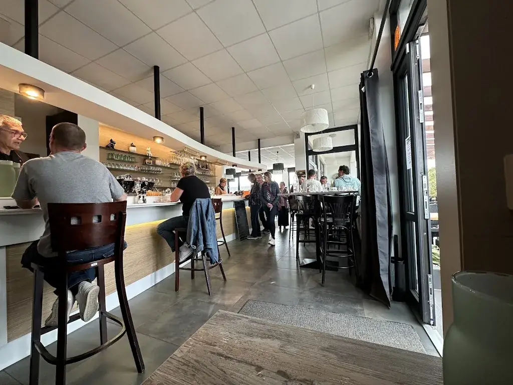 Sébastien Lanlard_Le Relais de la Planchette_Ogy-Montoy-Flanville_review