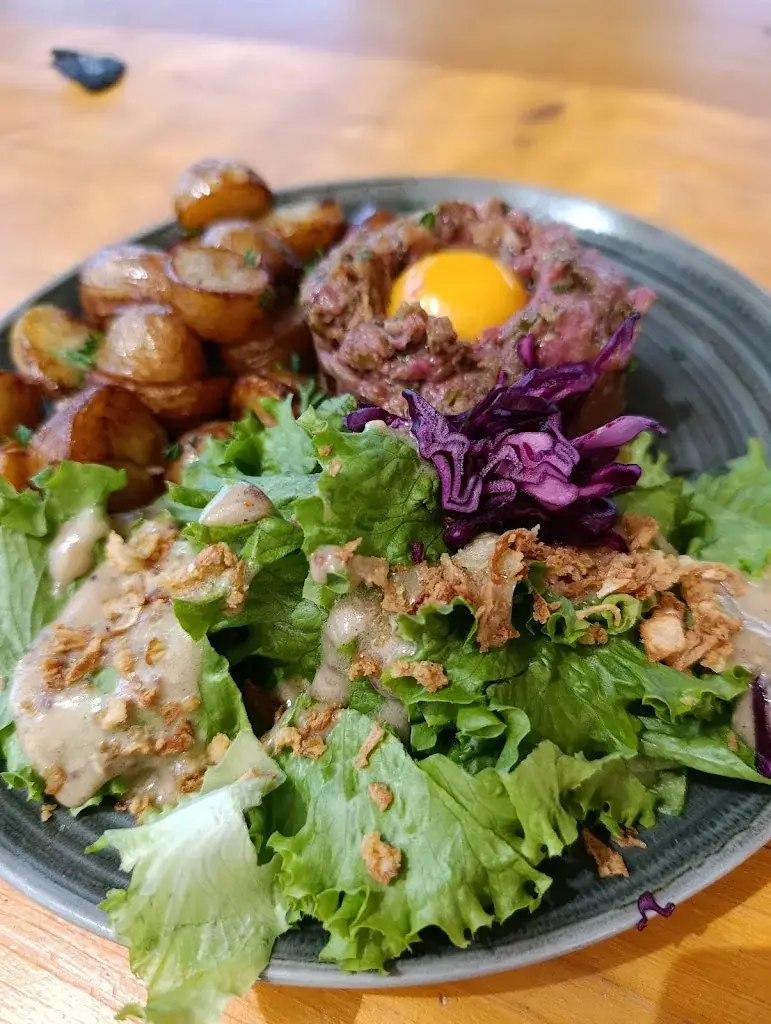 Chez Yo !_Chatuzange-le-Goubet_slider_image_2