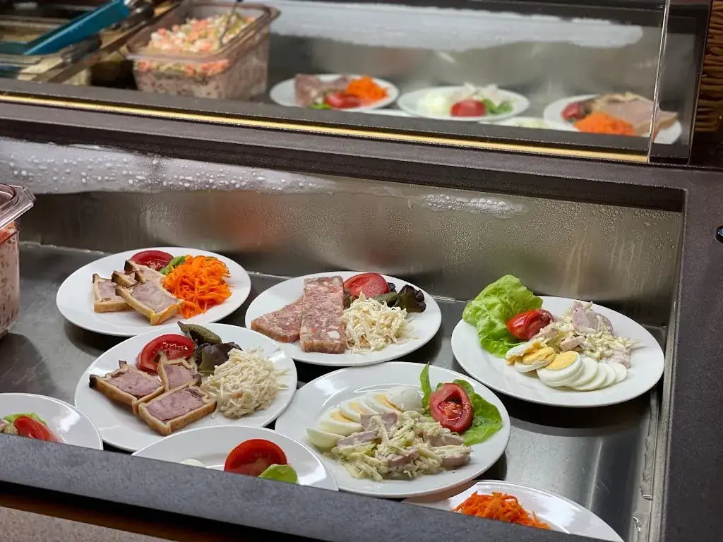 Bar et Restaurant Le Chabrot - Restauration traditionnelle sur place et plats à emporter_Phalsbourg_slider_image_2