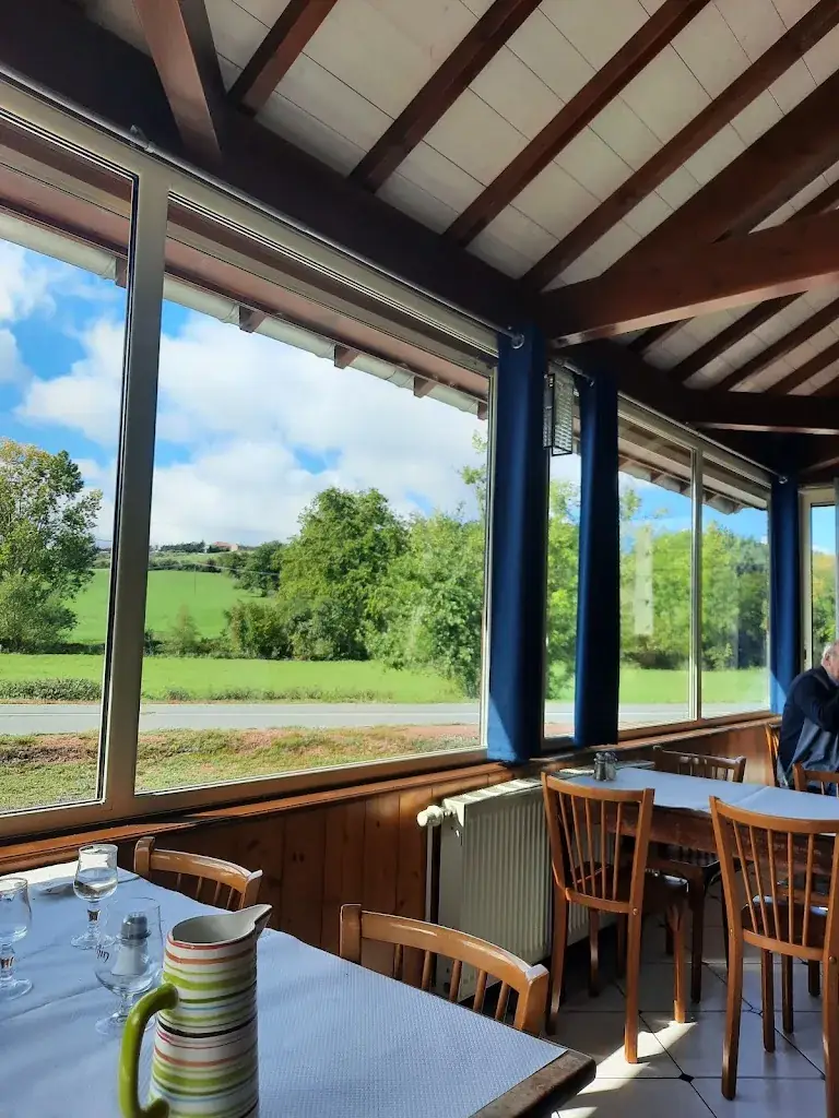 Pascale RICHARD_Restaurant Chez Subtil_Saint-Victor-sur-Rhins_review