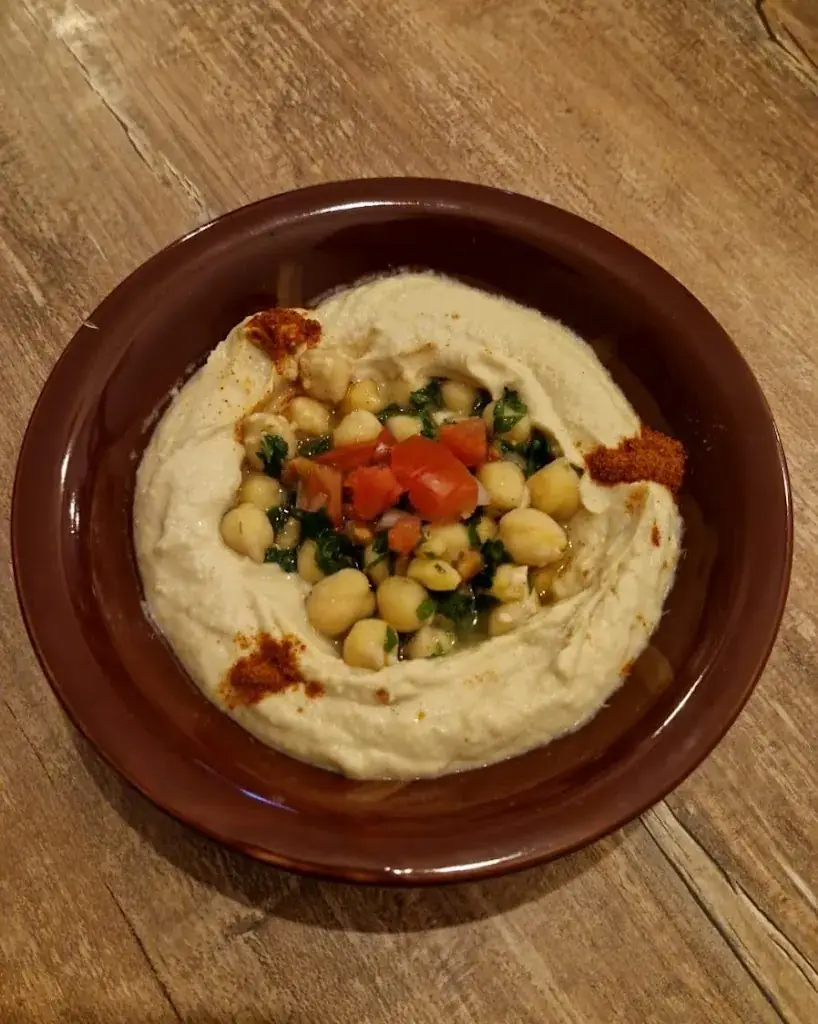 Chez Le Libanais_Revin_slider_image_2