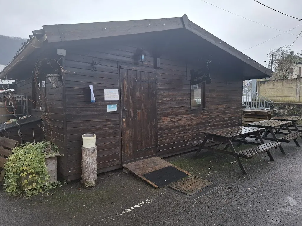 Friterie Chez Angele_Revin_slider_image_3
