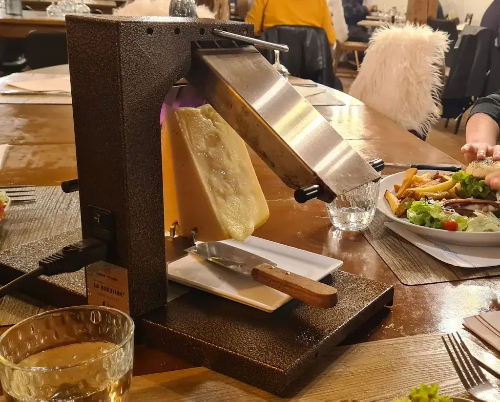 Nico Eymery_Le Chalet - Spécialités Savoyardes_Chatuzange-le-Goubet_review