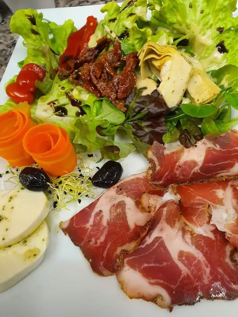 RESTAURANT CARLINO_Châtillon-sur-Chalaronne_slider_image_2