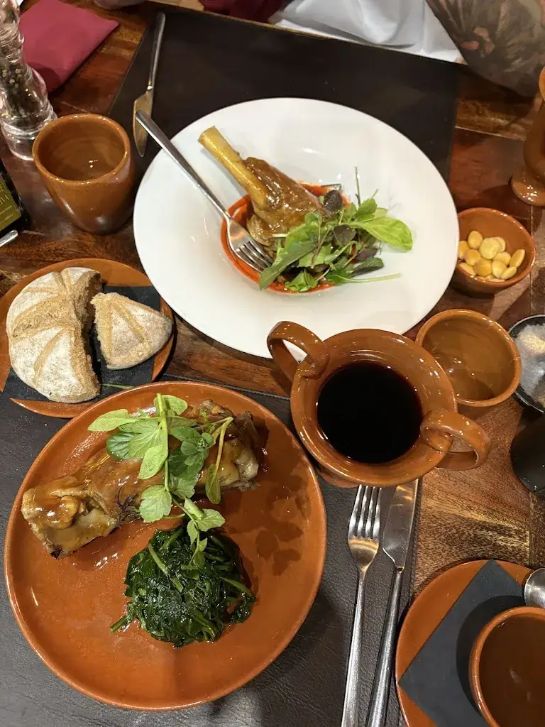 Barbara Broussard_Caupona Pompei Ristorante_Italy_review