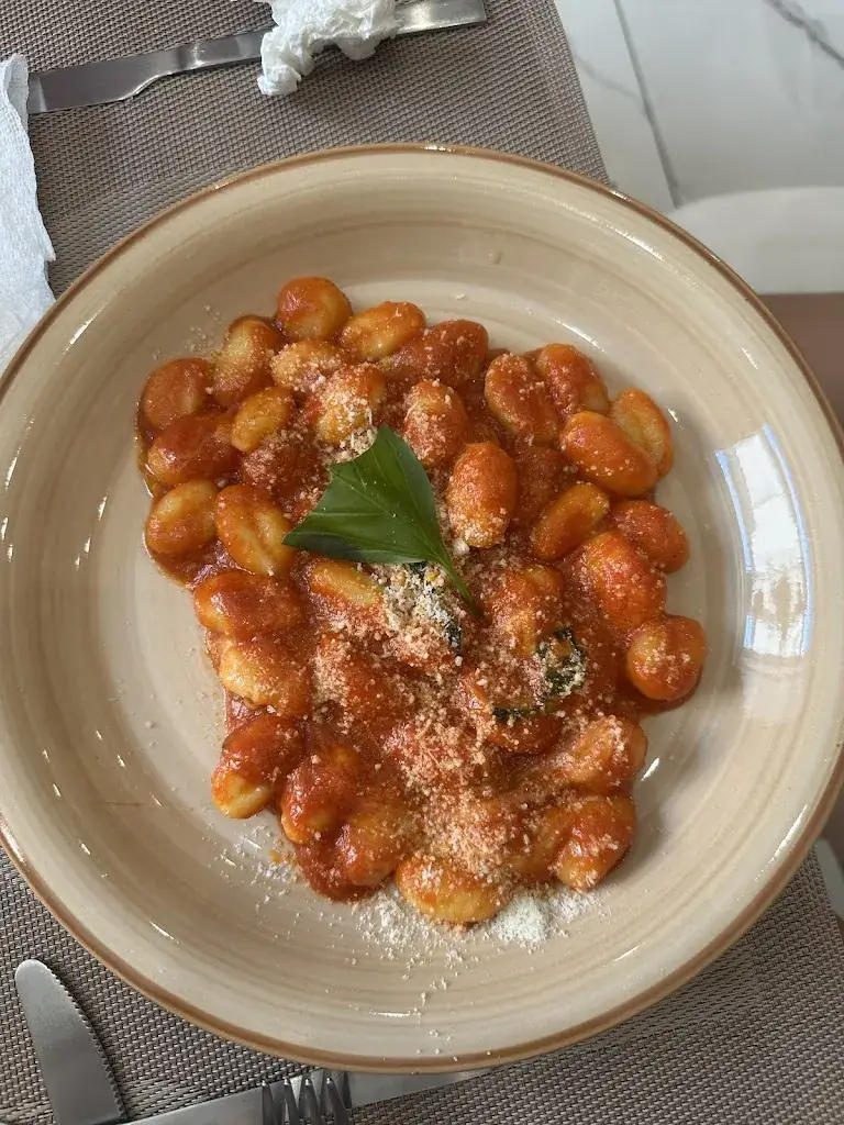 Ativ Yossi_VIRTUS FoodShop_Italy_review