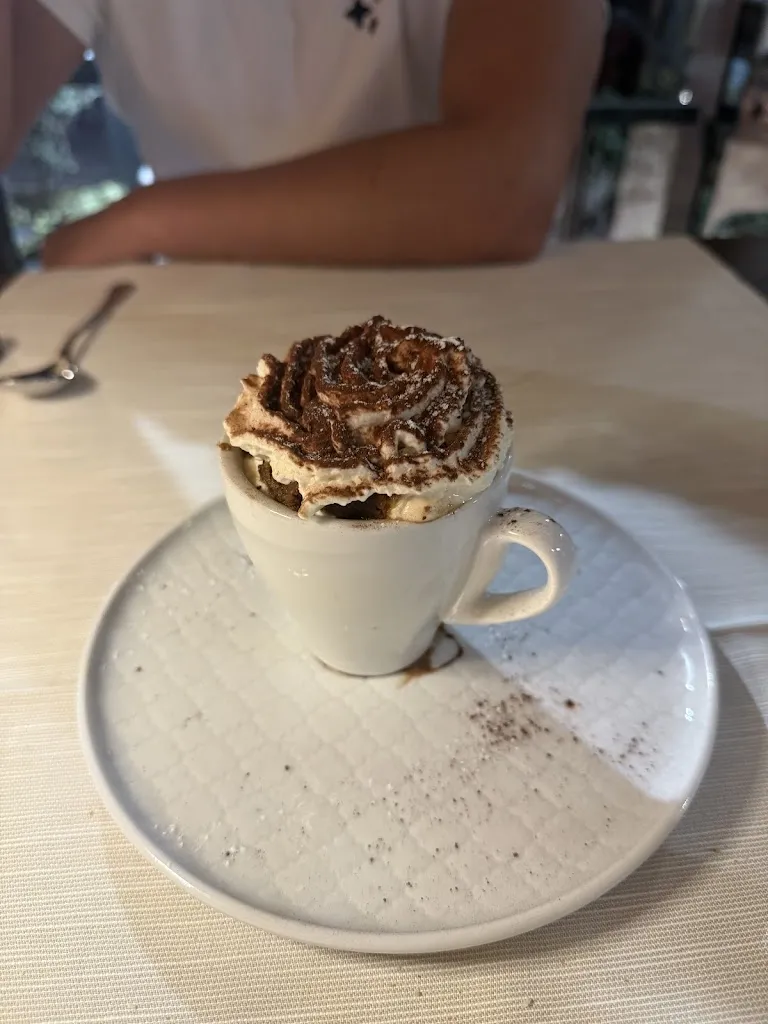 Kira Khoroshilova_Garum Pompei - Ristorante - Enoteca_Italy_review