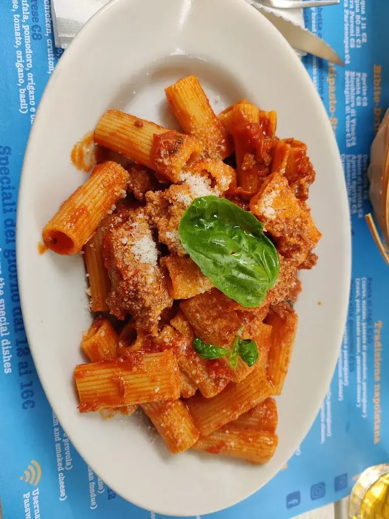 Menu_Na' Pasta_Italy_image_5