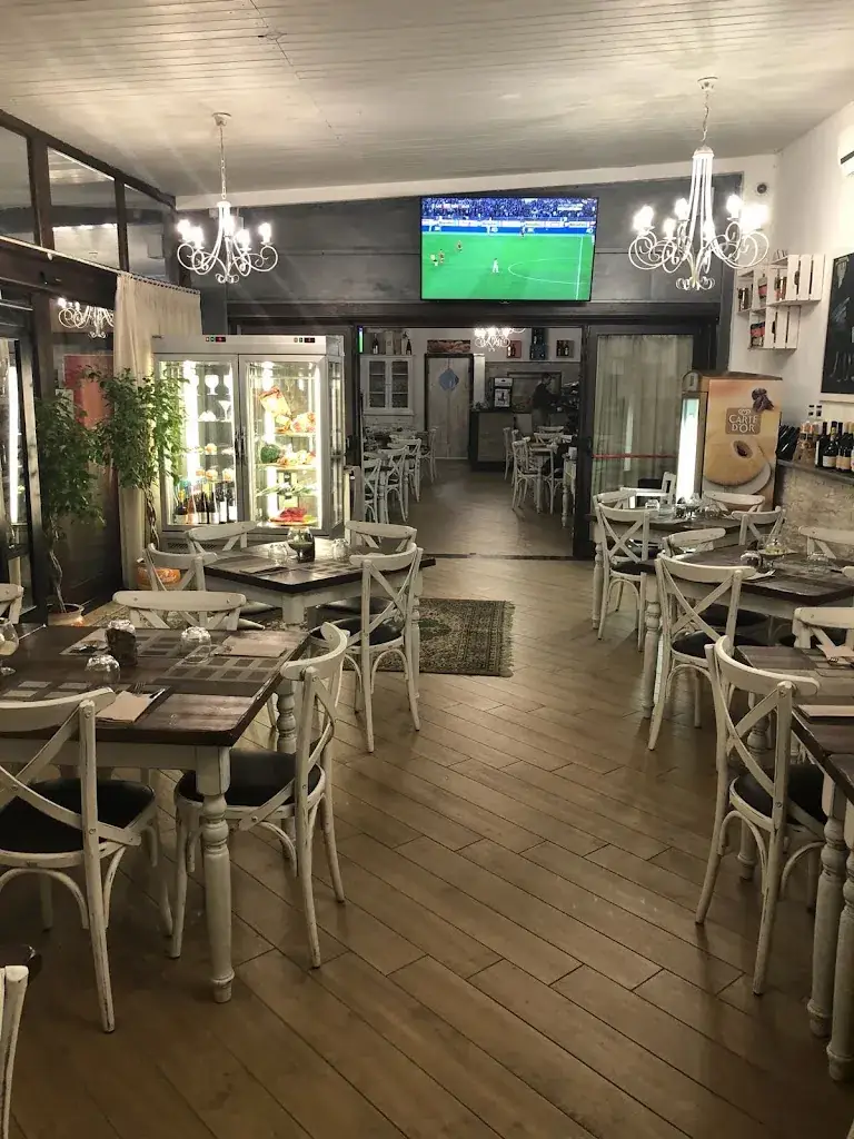 Shaval_Italy_slider_image_1