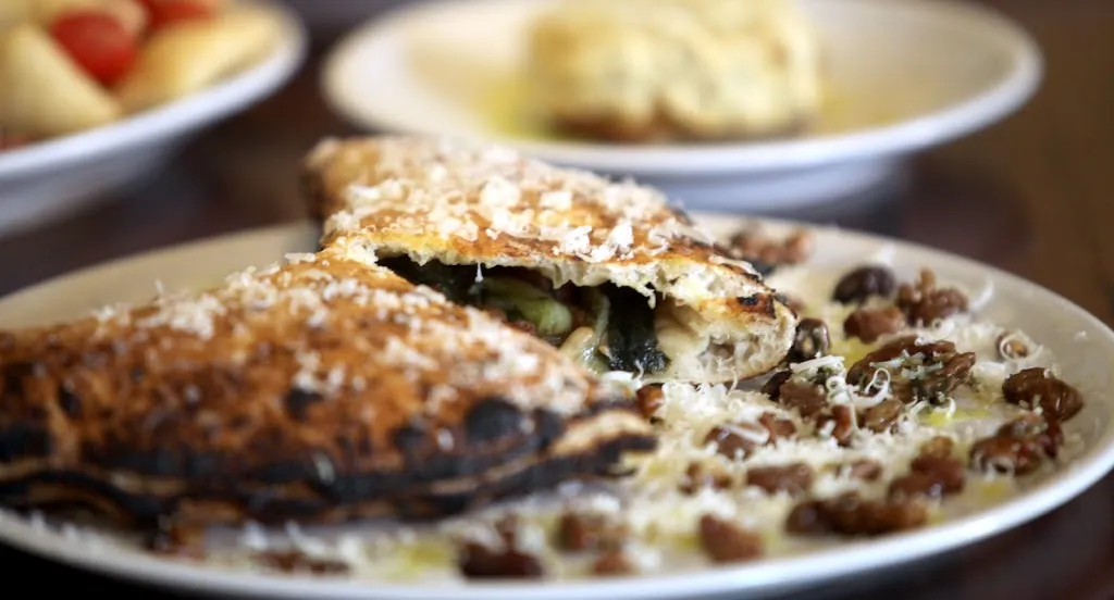 Alleria Pizzeria Newpolitana_Italy_slider_image_3