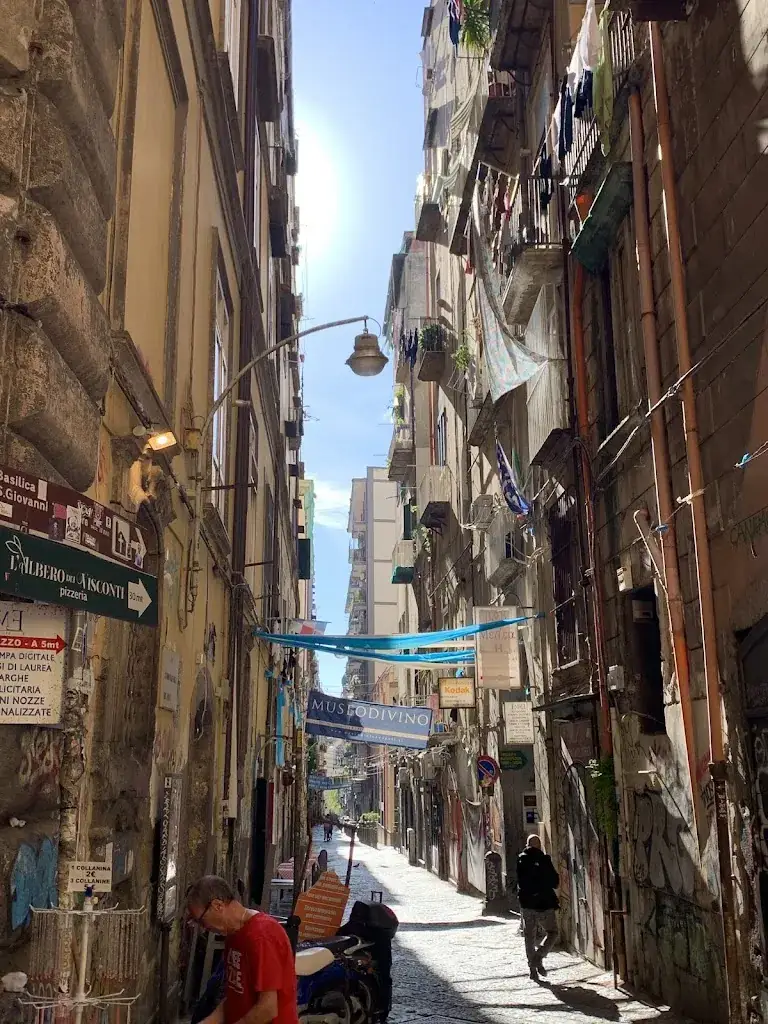 Shawn Hunter_Hortus Pompei, Restaurant & Garden Bar_Italy_review