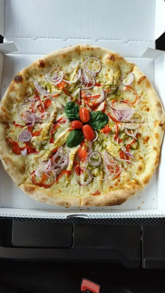 AL'LO PIZZA restaurant in Chavanoz