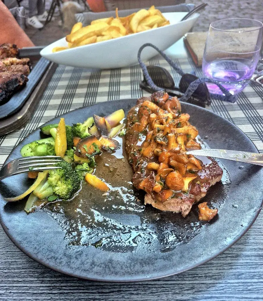 D'Brendelstub - Restaurant Riquewihr, Alsace [JL BRENDEL]_Riquewihr_slider_image_3