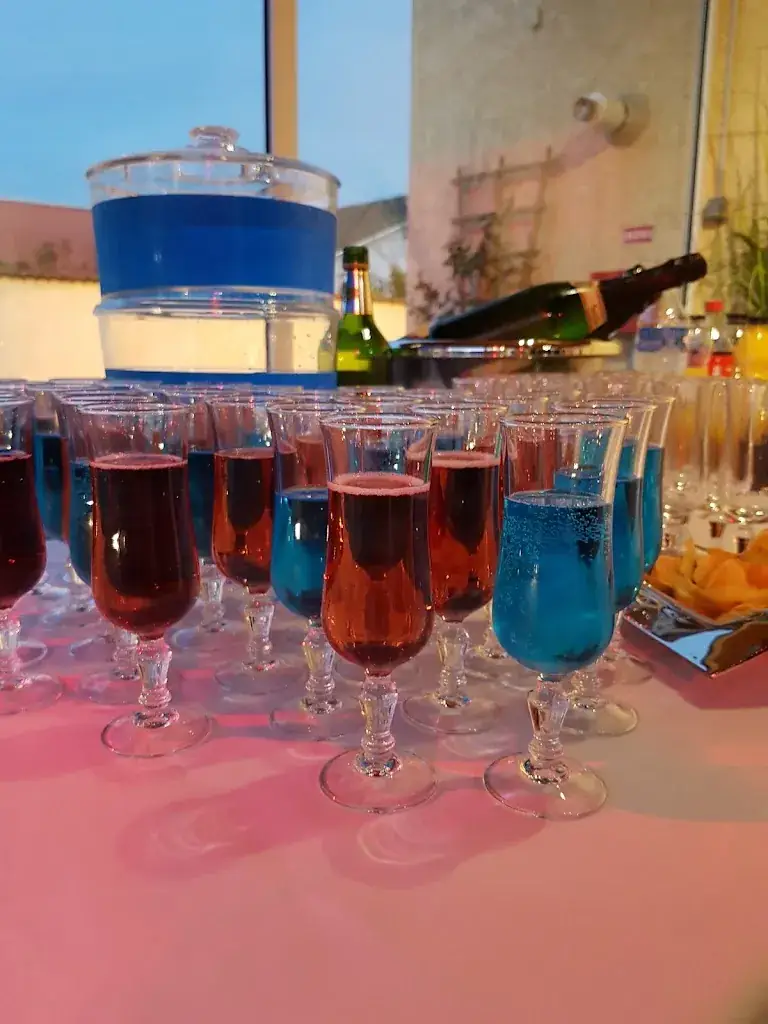 Les Colonnes_Chavanoz_slider_image_2