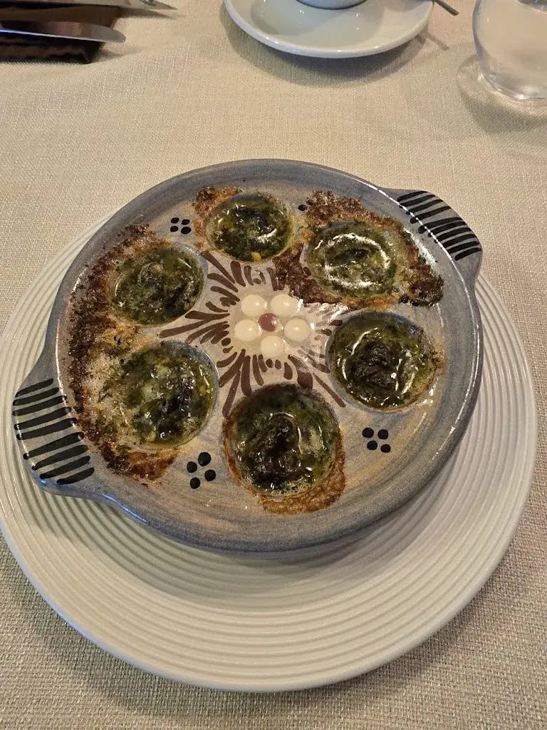 Micha S._Hostellerie du Cerf Blanc_Neuhaeusel_review