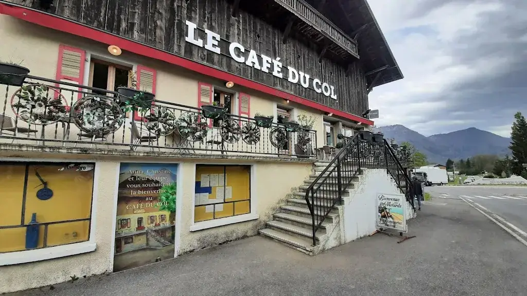 Le Café Du Col_Châtillon-sur-Cluses_slider_image_1