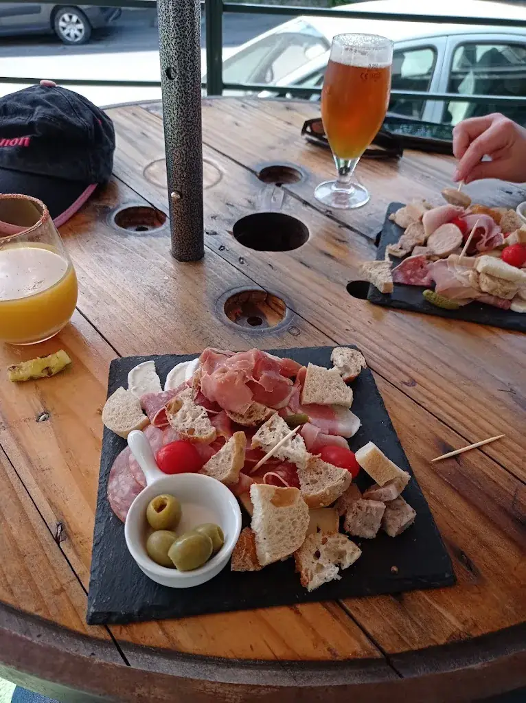 L’Entrepotes_Rethel_slider_image_2