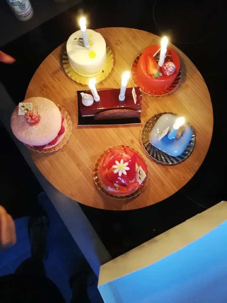 Les Gourmandises de Vani_Rethel_slider_image_3